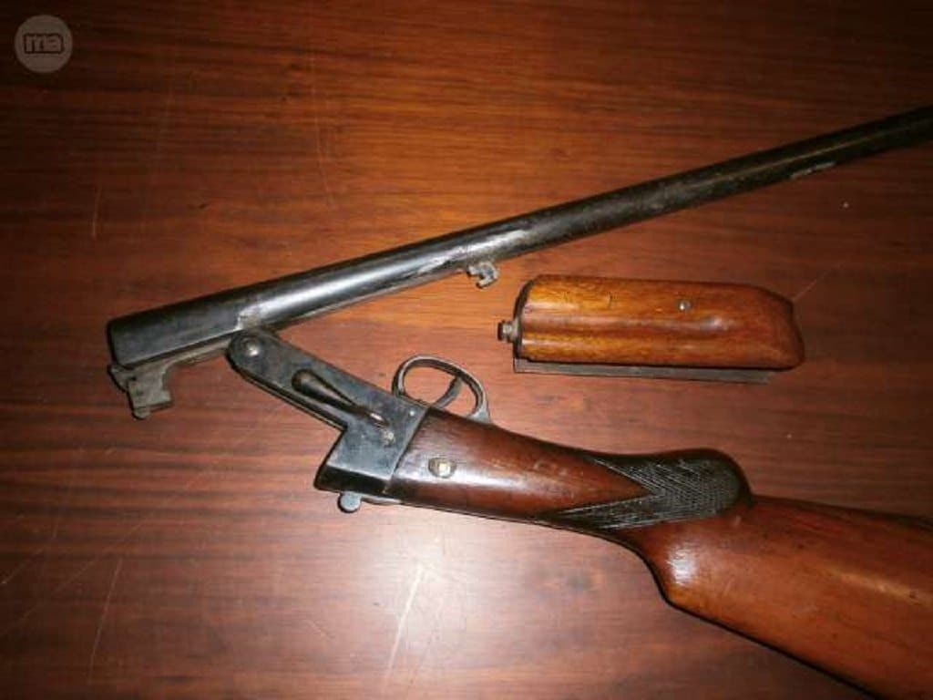 Descuido casi mortal, sujeto se ocasiona grave herida con su propia escopeta