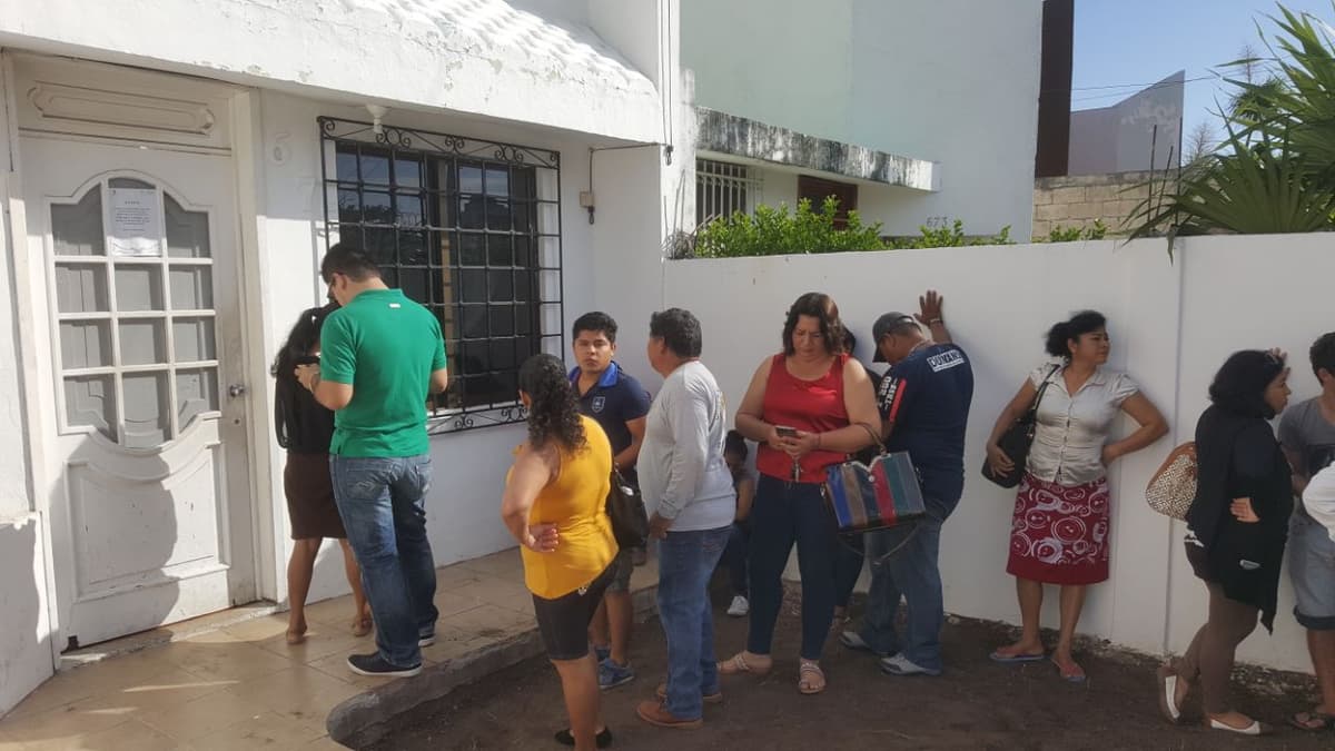 Aguardan horas en CAPA por obtener un descuento