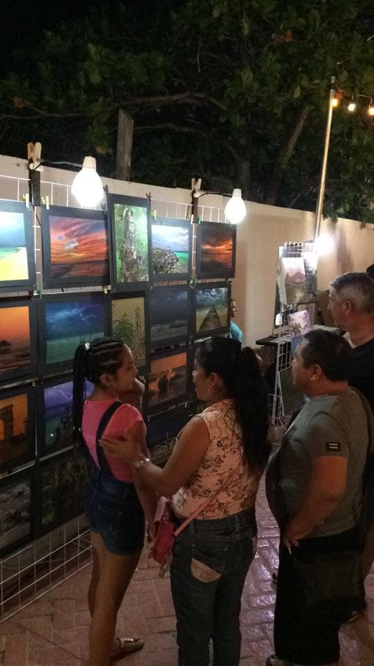 Impulsan al “Sábado de artesanos y productores locales”