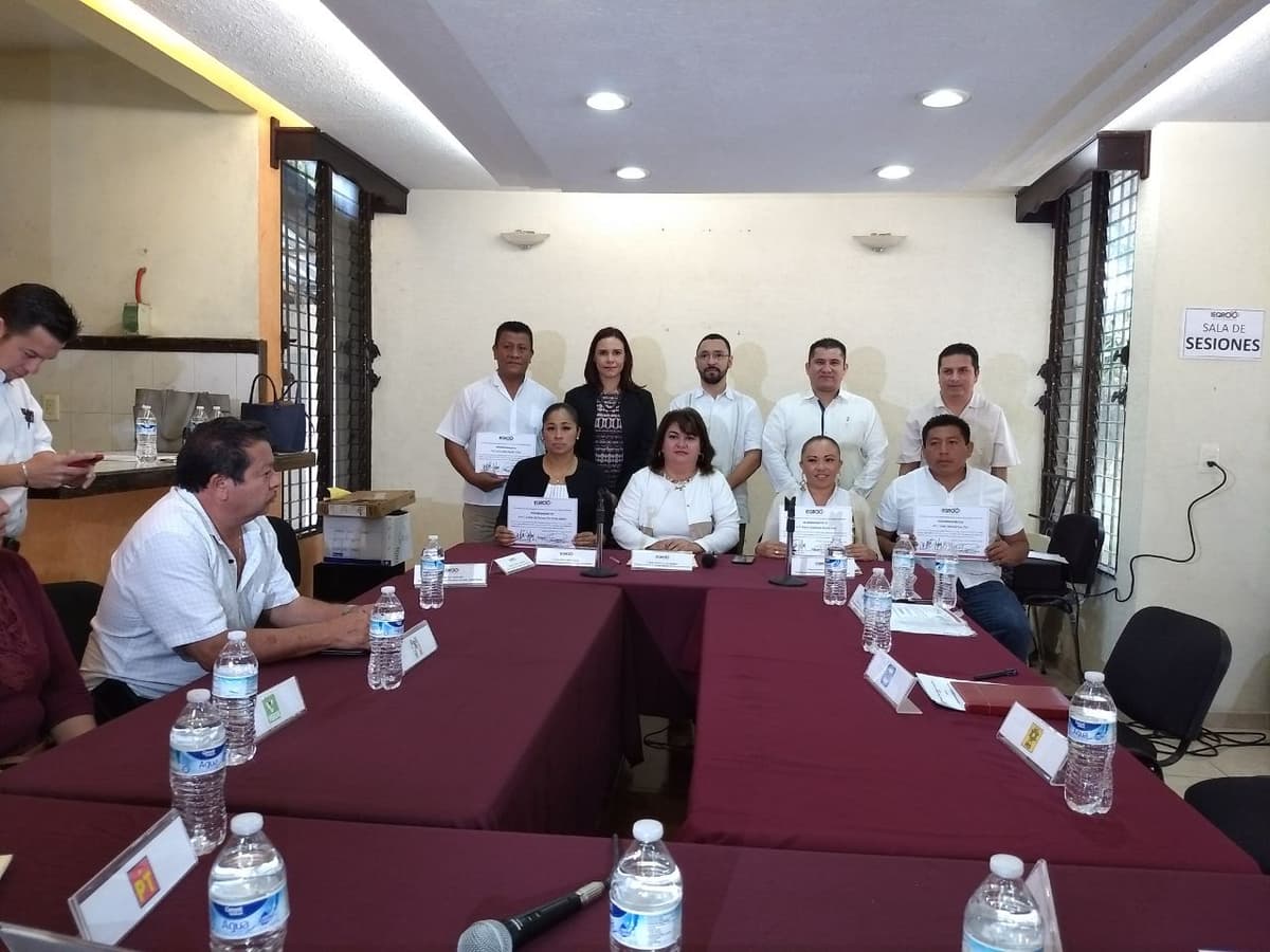 Instalan consejos electorales en tres municipios