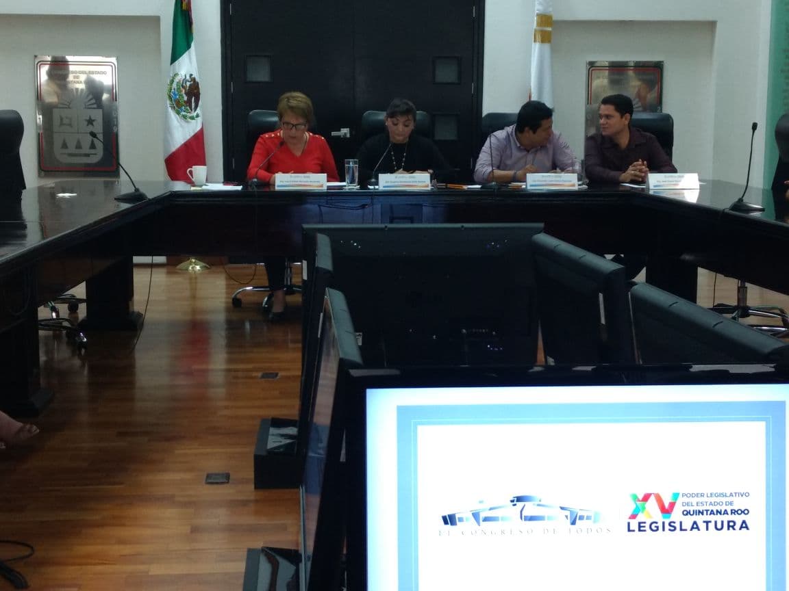 Rechazan diputados 11 aspirantes a la Cdheqroo