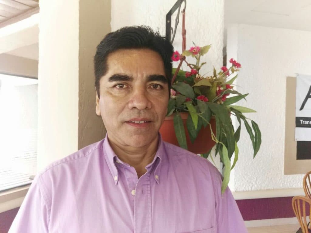 Ve Chicatto "piso parejo" para independientes