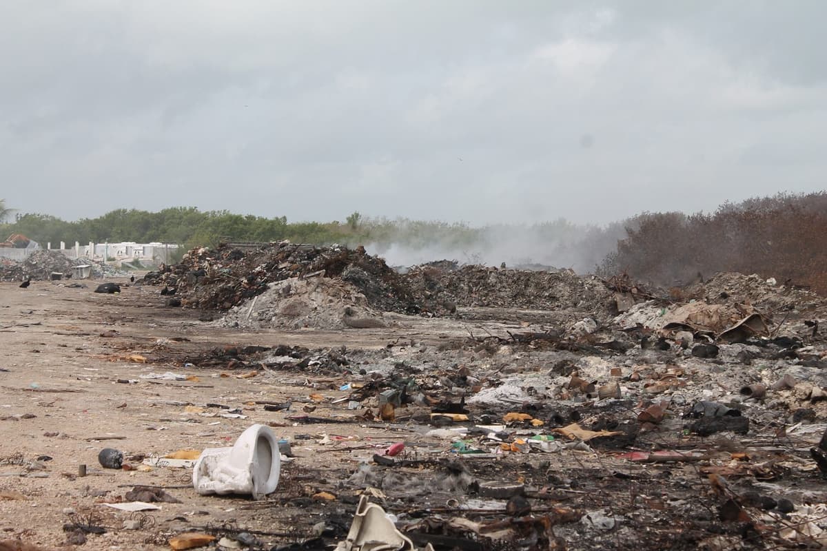 Exigen resolver problema de la basura en Holbox