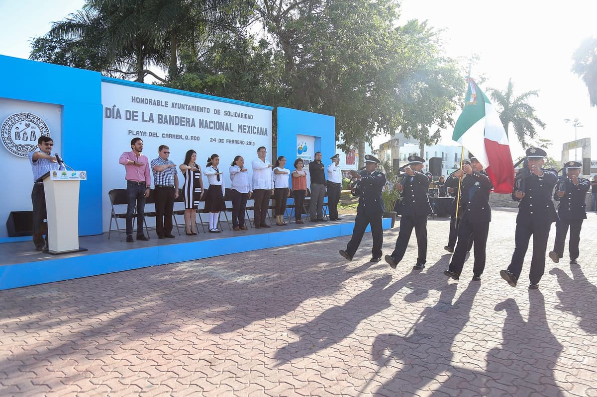 Convoca Cristina Torres a hacer patriotismo a través de la paz en Solidaridad