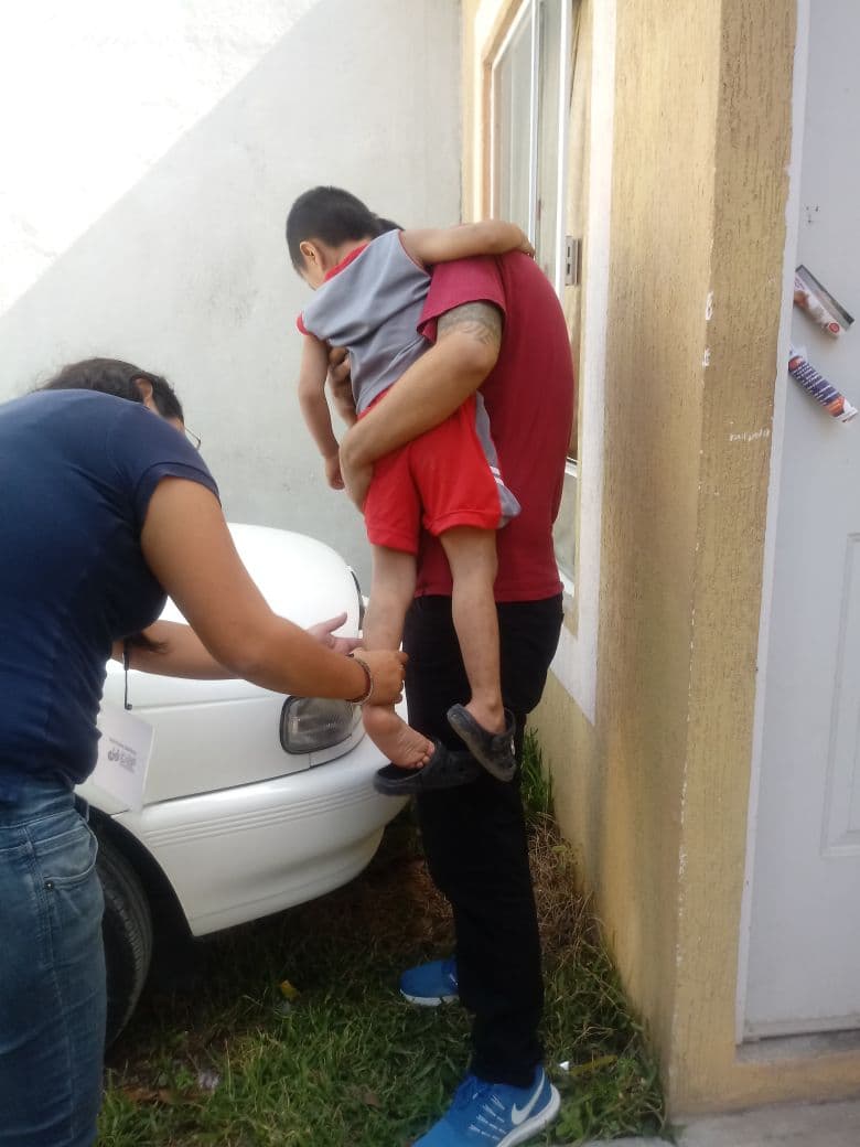 Rescatan a niño golpeado en Misión de las Flores