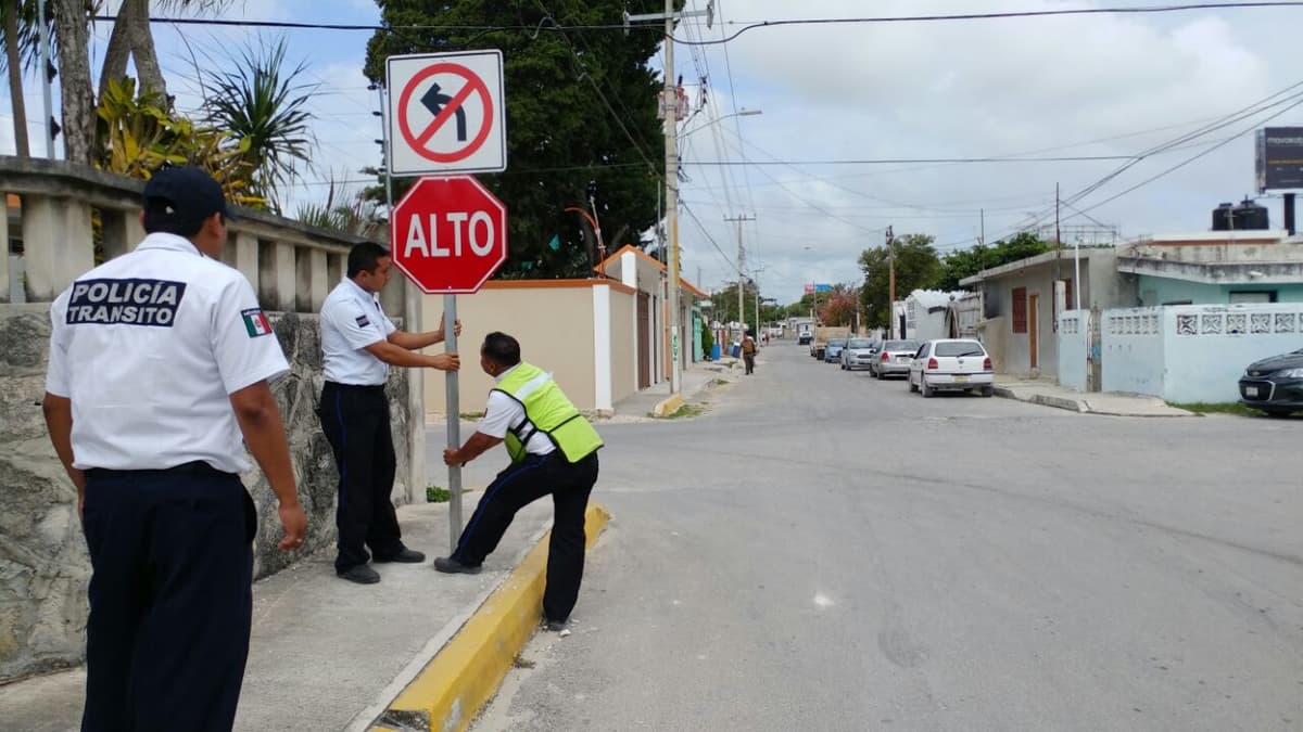 Impulsa gobierno de Laura Fernández la cultura vial en Puerto Morelos