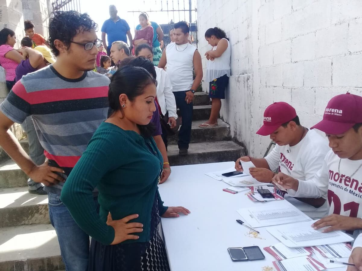 Acarreo y exclusiones de Morena en la zona maya