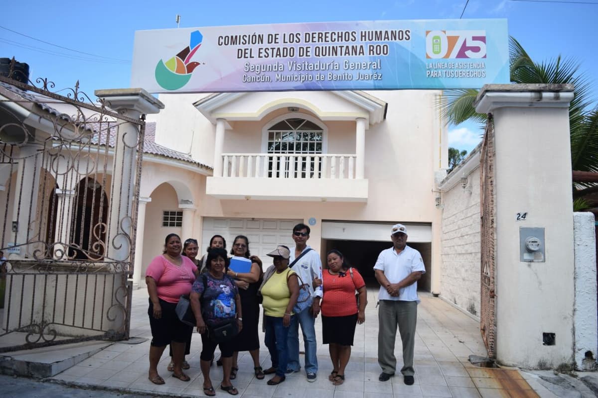 Acuden vecinos a Derechos Humanos para exigir fin a cementeras