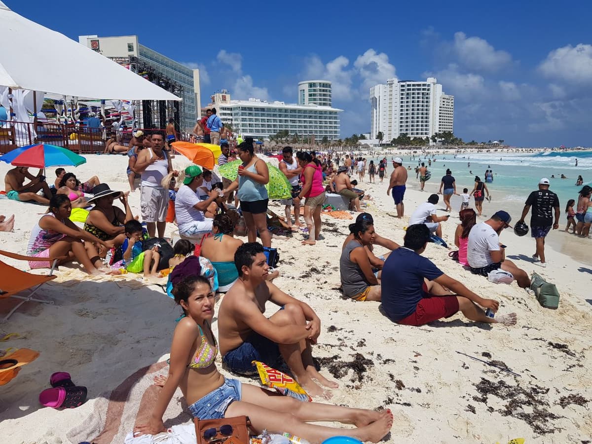 Aumentan ventas en playas de Cancún