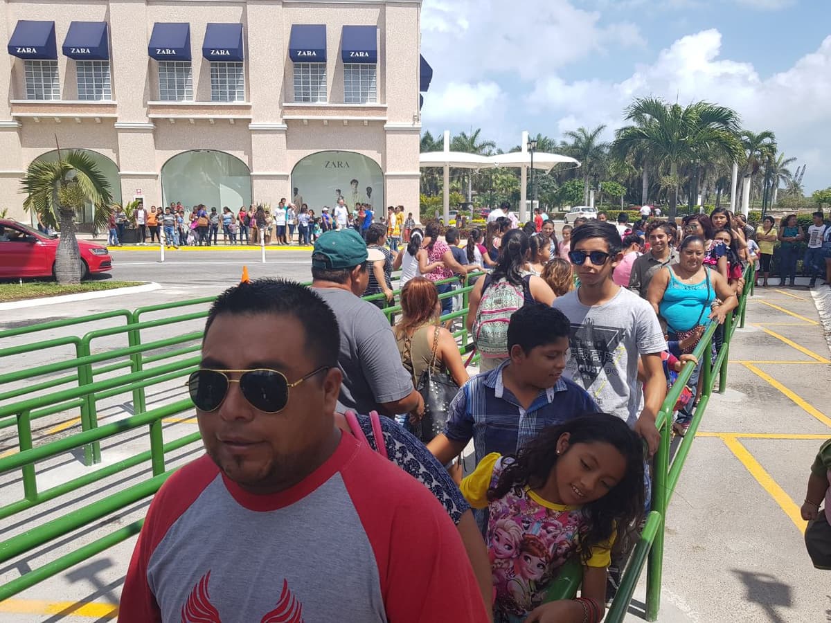 Abren la rueda de Cancún a niños de bajos recursos