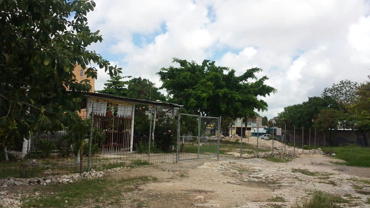 Busca iglesia acuerdo con Ayuntamiento para uso de capillas en predios baldíos