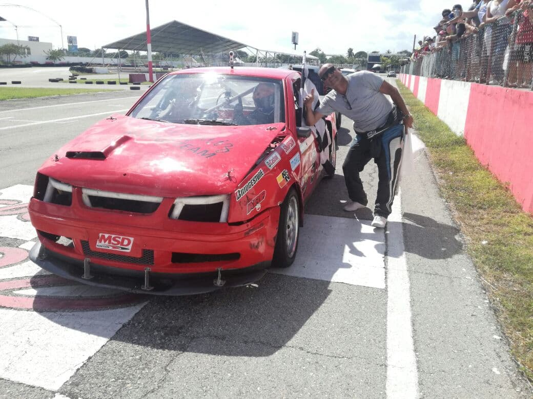 Gana Carlos Martínez Jr. Primera Fecha del Campeonato de Autos