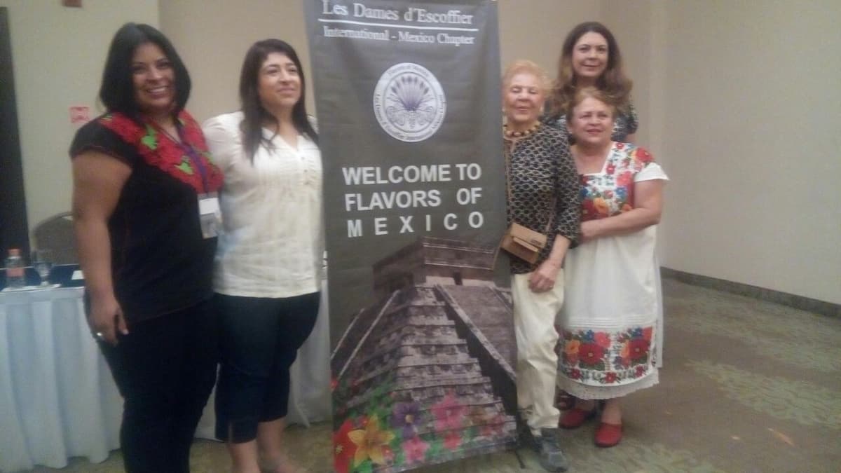 Promueven a nivel internacional la gastronomía yucateca