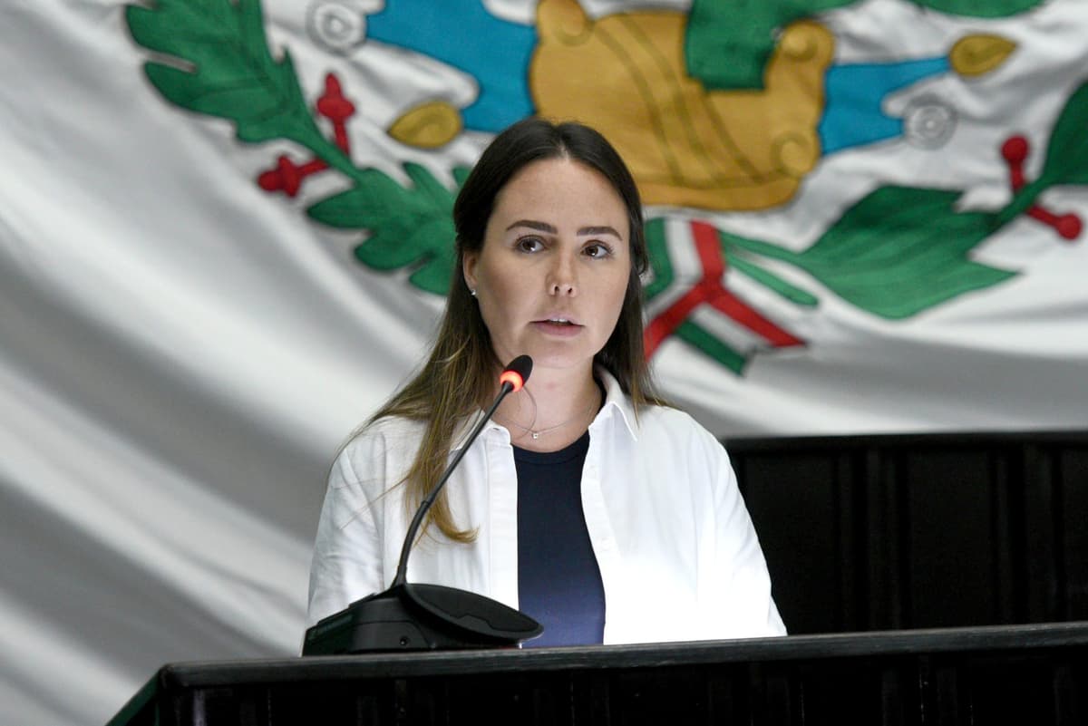 Recibe Congreso iniciativa sobre participación ciudadana que presenta el Ejecutivo