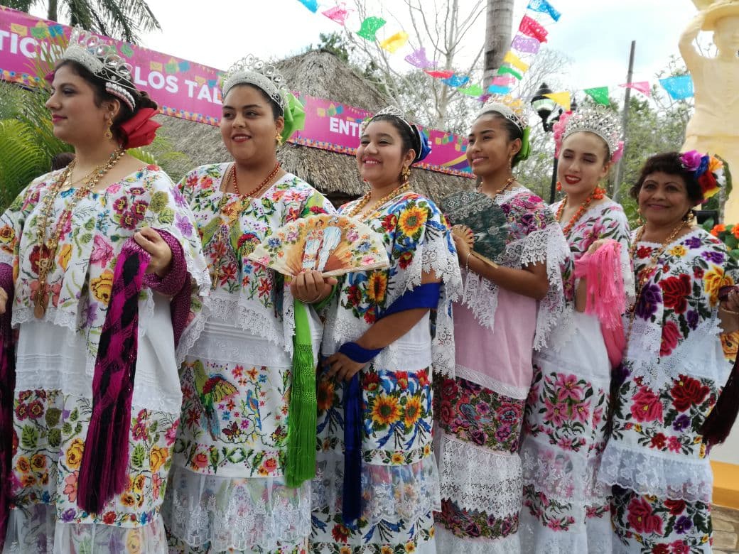 Continúa fiesta El Cedral en Cozumel