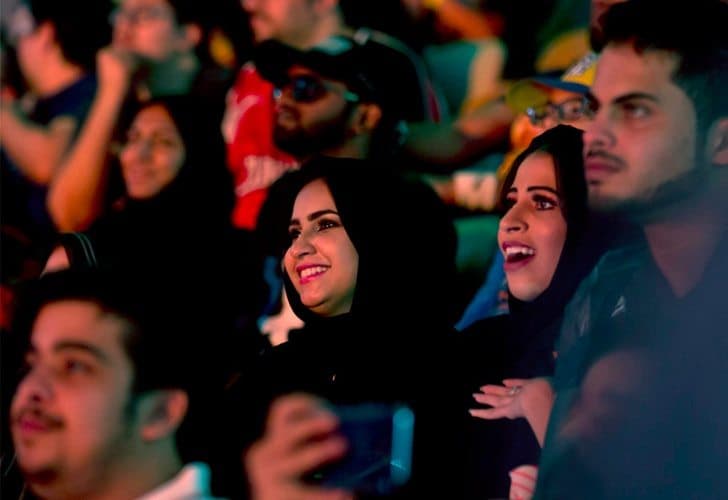 Por primera vez Mujeres y niños pudieron disfrutar de la WWE en Arabia Saudita