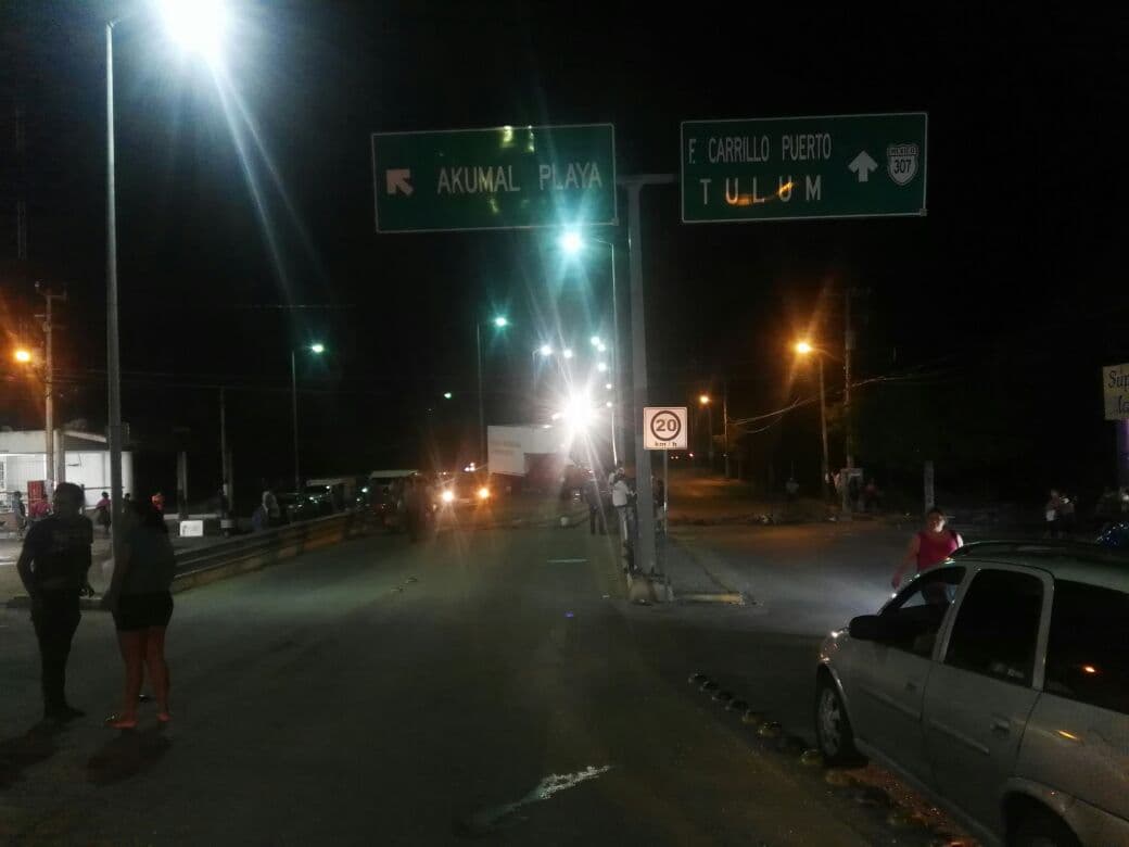 Cierran pobladores acceso a Akumal