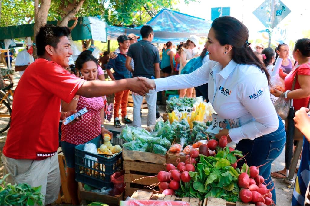 Mayuli Martínez se mantiene a favor de la consulta ciudadana