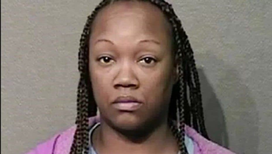 La operadora del 911 que terminó presa por colgar