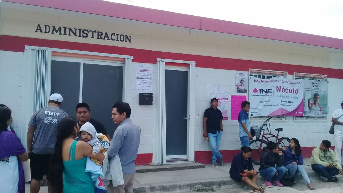 Faltan por entregar más de 200 micas del INE en Tulum