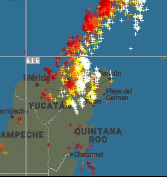 Recomiendan no salir en Playa del Carmen debido a “norte”