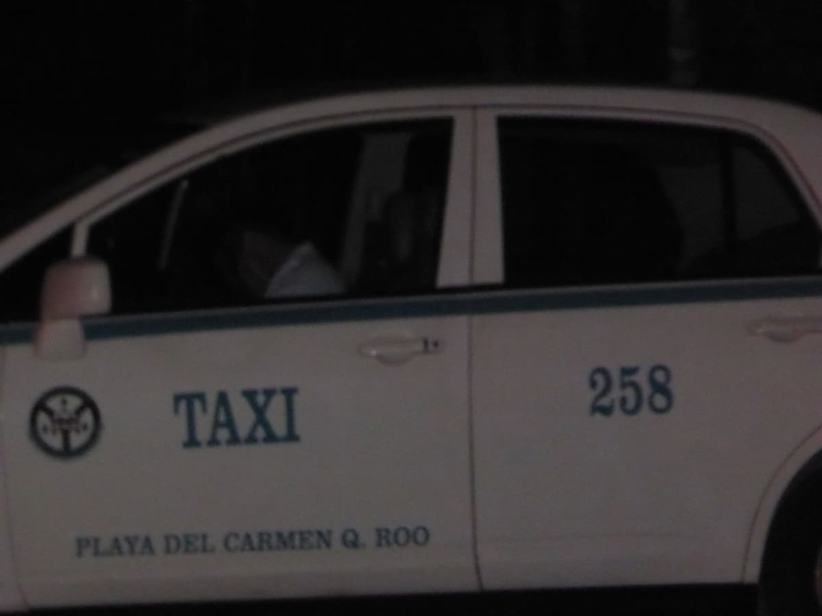 Asesinan a taxista de Playa del Carmen