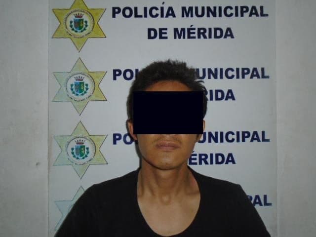 Atrapan a dos ladrones de mochila en el Centro Histórico de Mérida