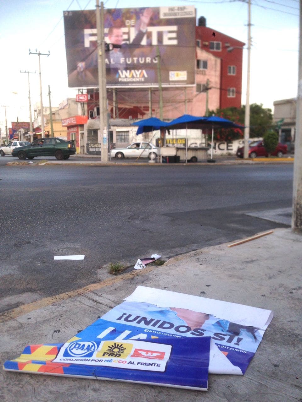 Destruyen propaganda del Frente en Cancún