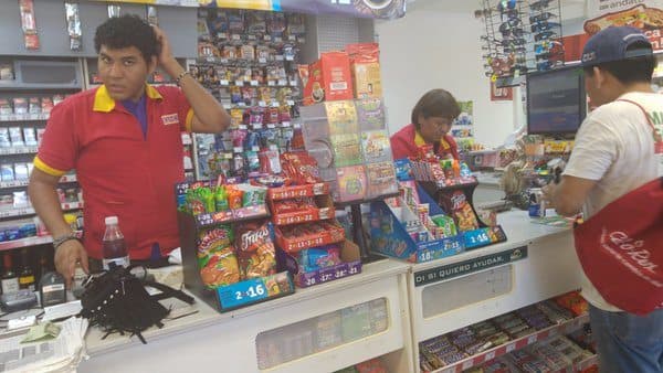 OXXO abre segunda caja después de troleo de 7-Eleven