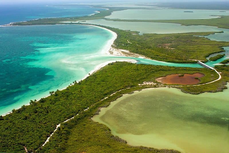 Boca Paila, un paraíso casi virgen