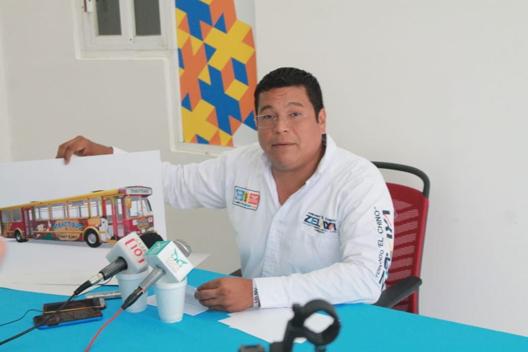 Propone Fernando “El Chino” Zelaya un turibús con todo y rutas en OPB