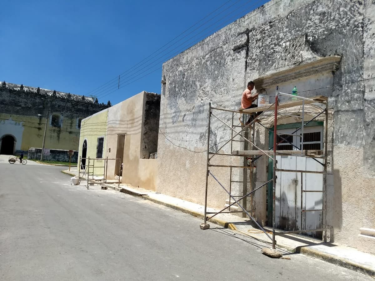 Detienen la restauración de edificios históricos en Tihosuco
