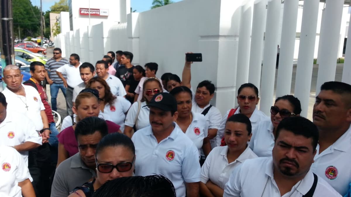 Inician ministeriales paro; exigen destitución del fiscal