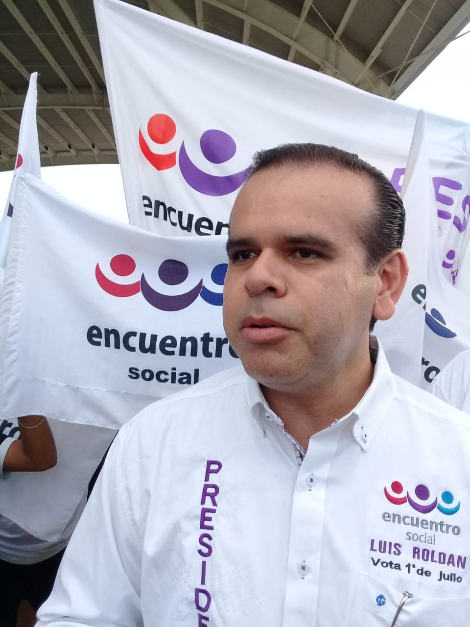 Campaña austera y certera ofrece Luis Roldán