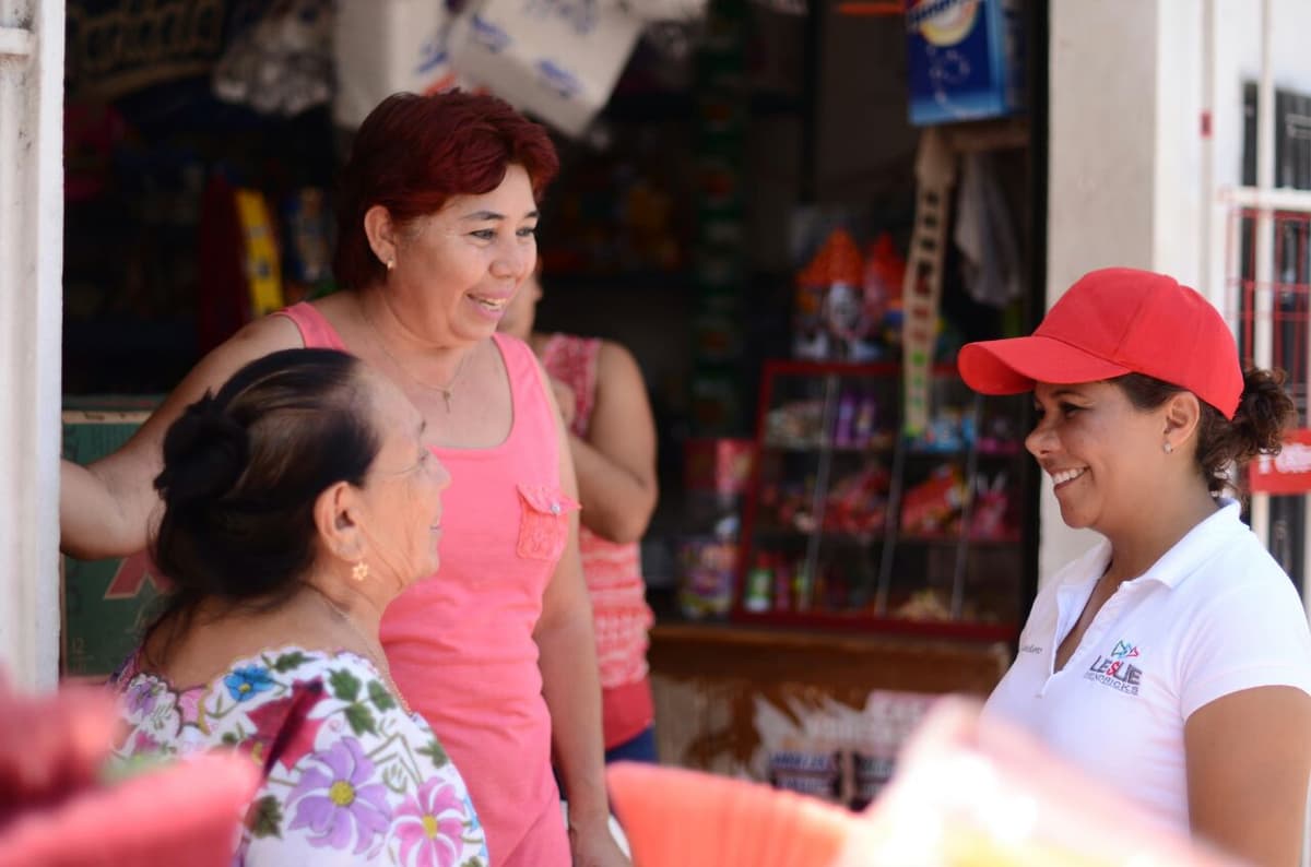 "Unir esfuerzos, clave para el desarrollo": Leslie Hendricks