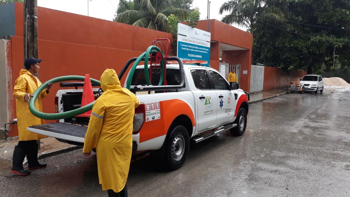 Habilitan refugios en Tulum