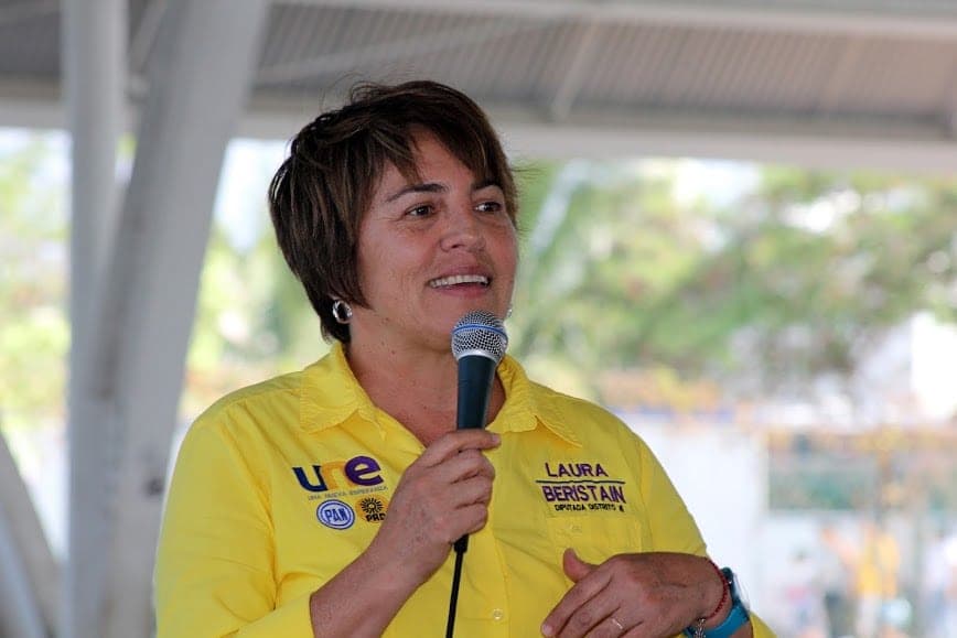 Con "mañas", Beristain simula apoyo de morenistas