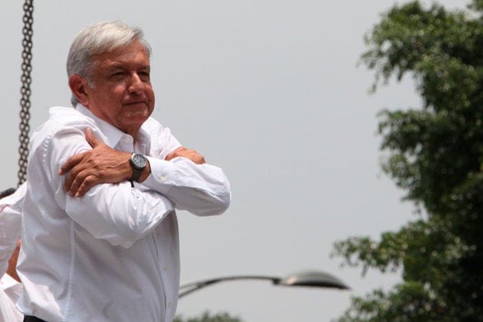 AMLO abraza a los delincuentes con la amnistía que propone (Video)