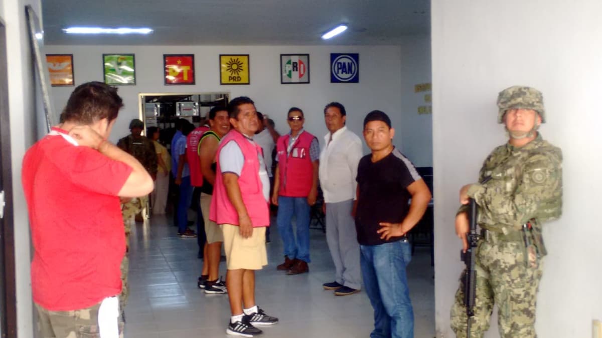 Llega material electoral a Playa del Carmen