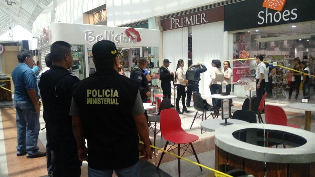 Intento de asalto en joyería de Plaza Las Américas