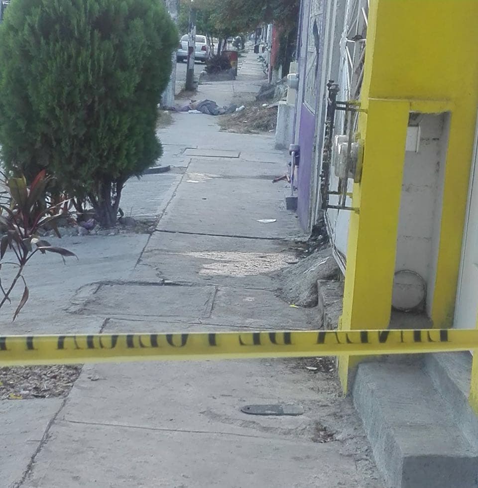 Fallece individuo en la vía pública, en Cancún