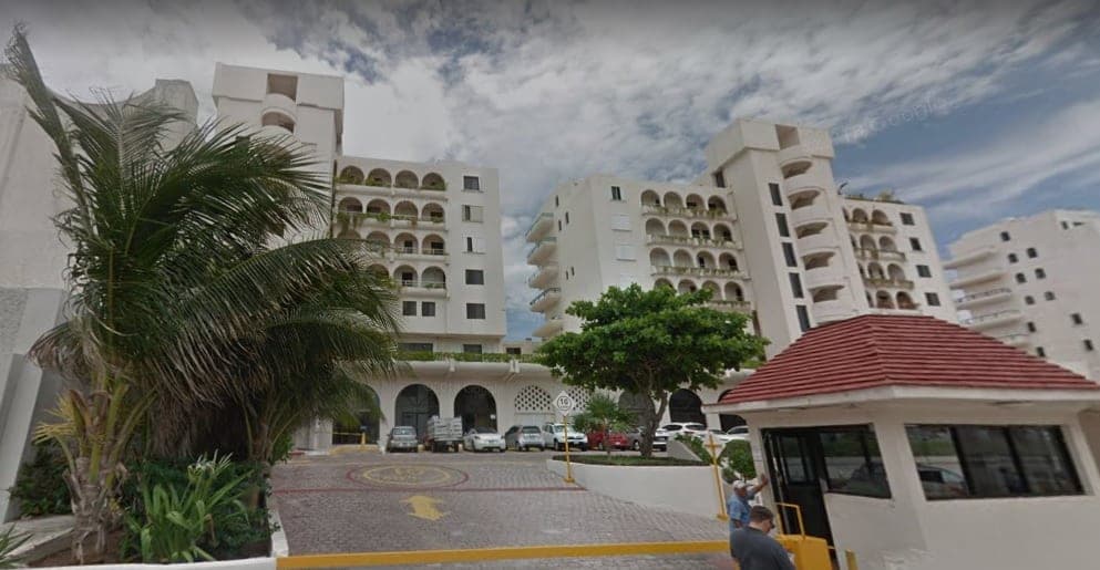 Fallece menor al caer de un cuarto piso en la Zona Hotelera