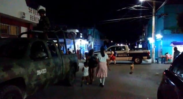 Rescatan a 39 cubanos de casa de seguridad