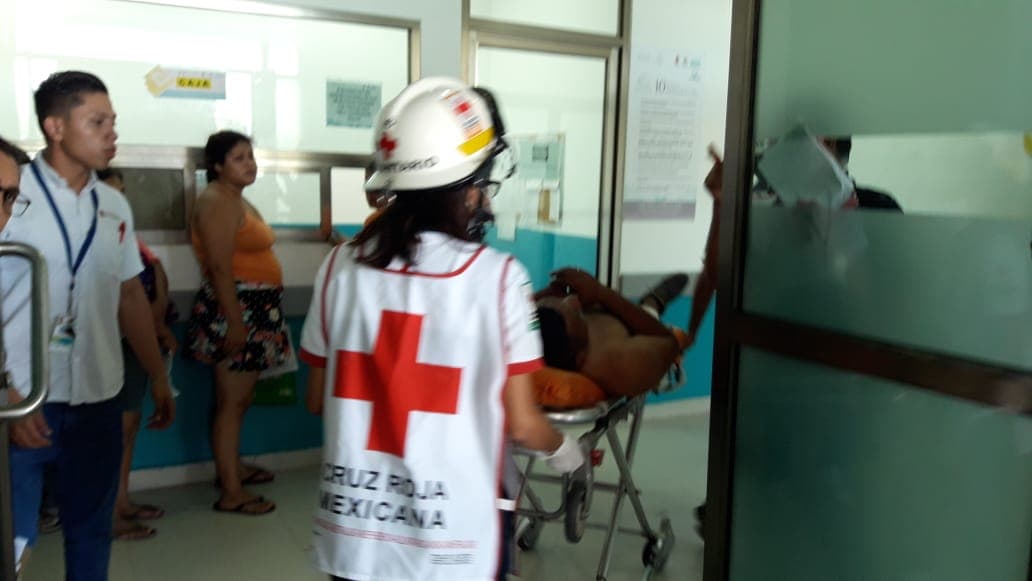 Acuchillado durante un asalto en El Crucero