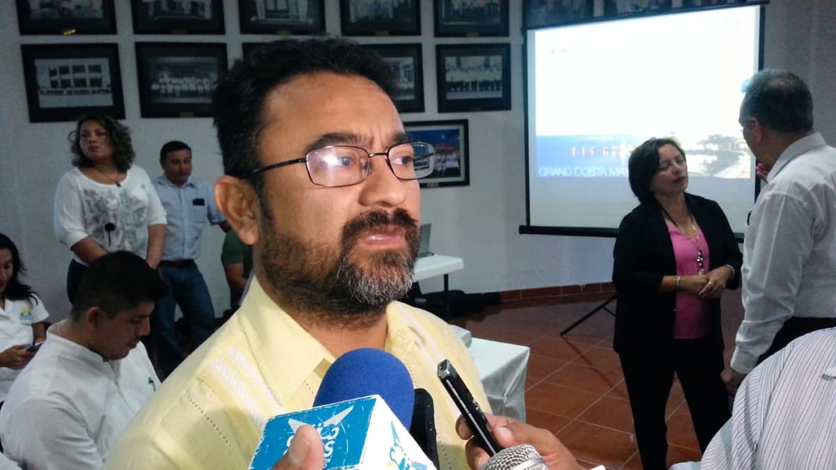 Luis Torres dejó un caos financiero; temen insolvencia de pago