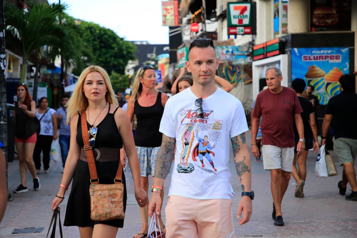 Gasto promedio por turista extranjero alcanza marca histórica en México