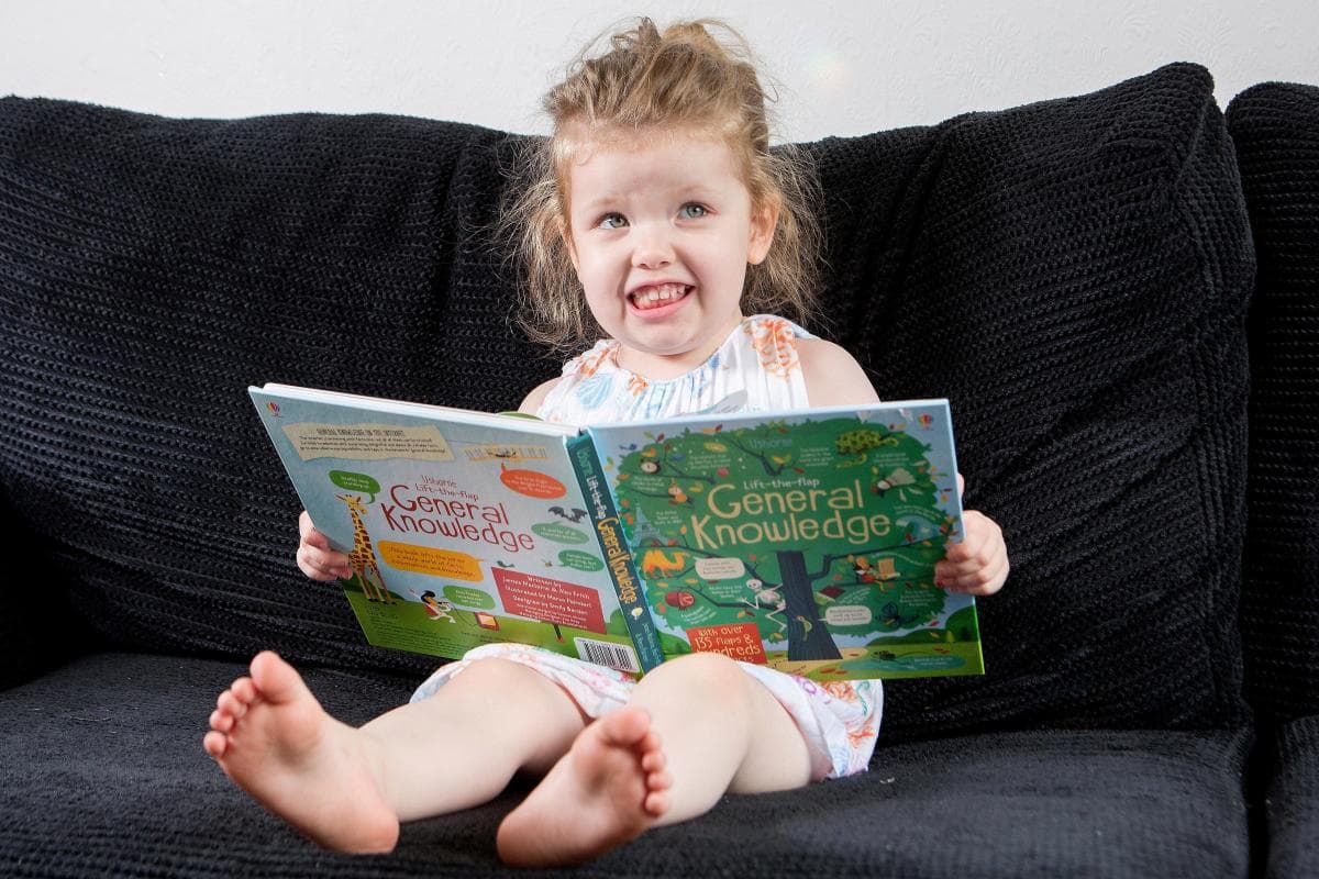 Niña de tres años tiene coeficiente intelectual más alto que Einstein