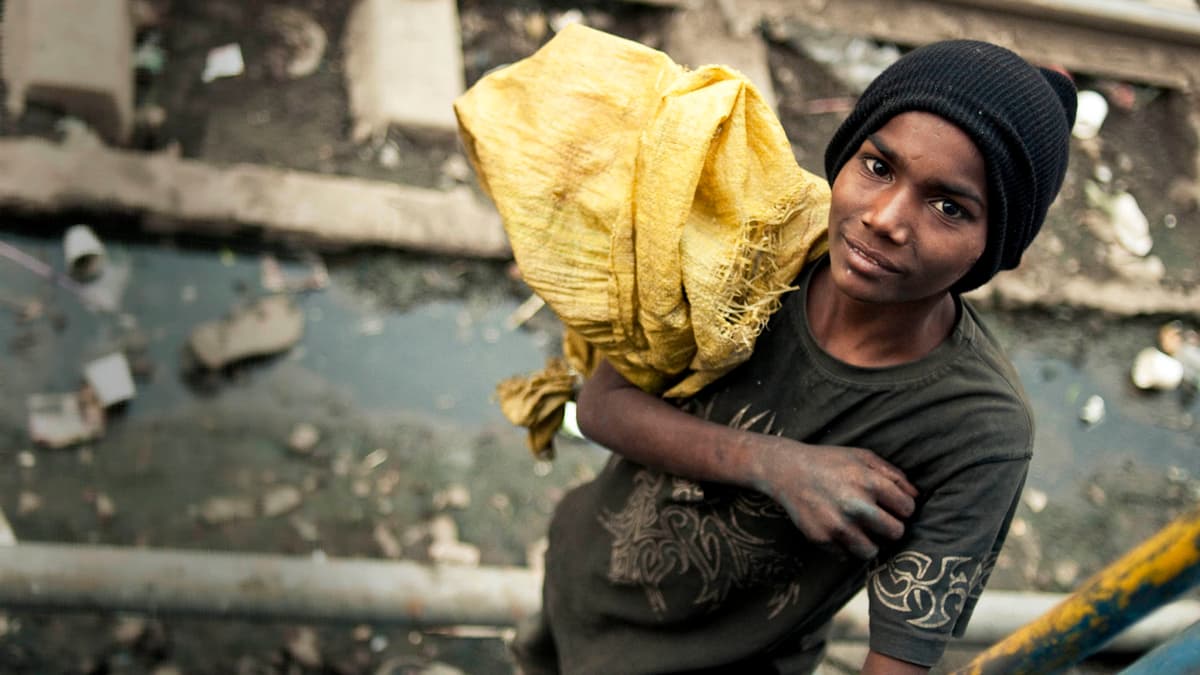 Discriminados y en la pobreza 17.5 millones de jóvenes: Conapred