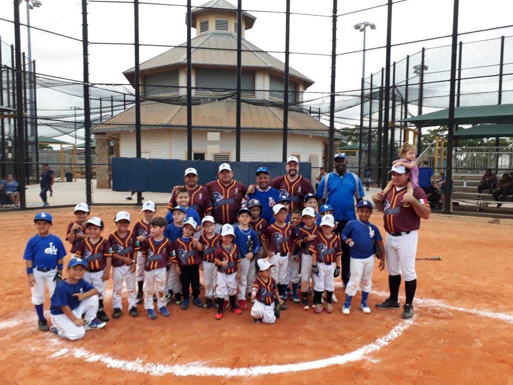 Logran Panteras de Cancún el segundo lugar en Torneo Internacional