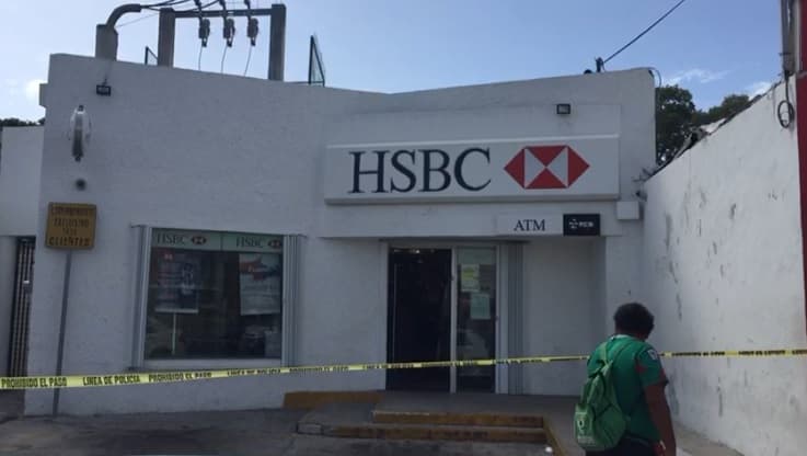 ¡Bancazos a la orden del día en Cancún!